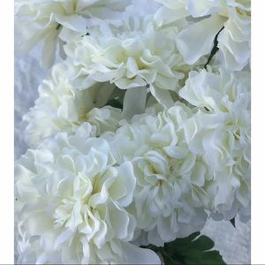 Accents - NWOT White Chrysanthemum Flowers 8 Pc 19" Long Accents - NWOT White Chrysanthemum Flowers 8 Pc 19" Long